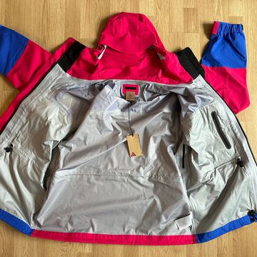 Nike ACG Gore-Tex Jacket Rush Pink/Hyper Royal M bike usato — immagine 12 di 14