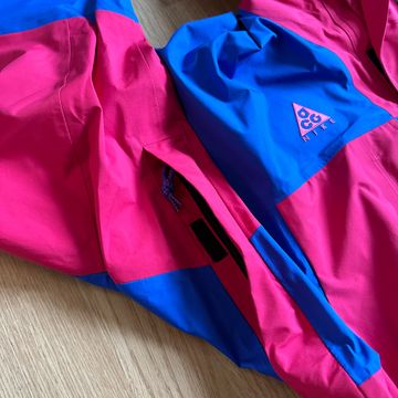Nike ACG Gore-Tex Jacket Rush Pink/Hyper Royal M bike usato — immagine 8 di 14