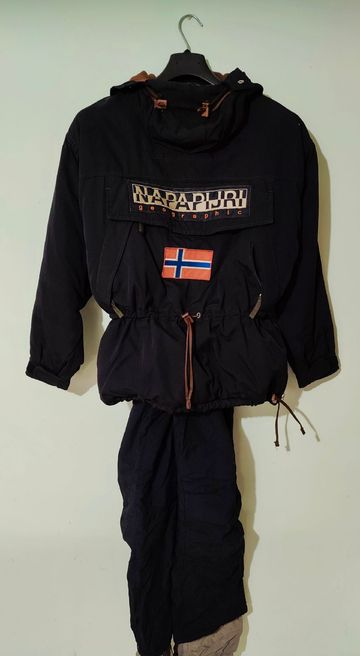 Used Napapijri completo da sci 2020 bike — image 1 of 6