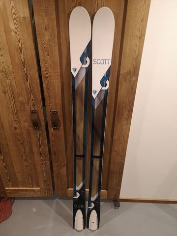 Used Scott Pure Skiing & Skitouring