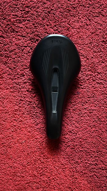 Used Fizik Fizik Vento Argo X5 Saddle bike — image 2 of 4