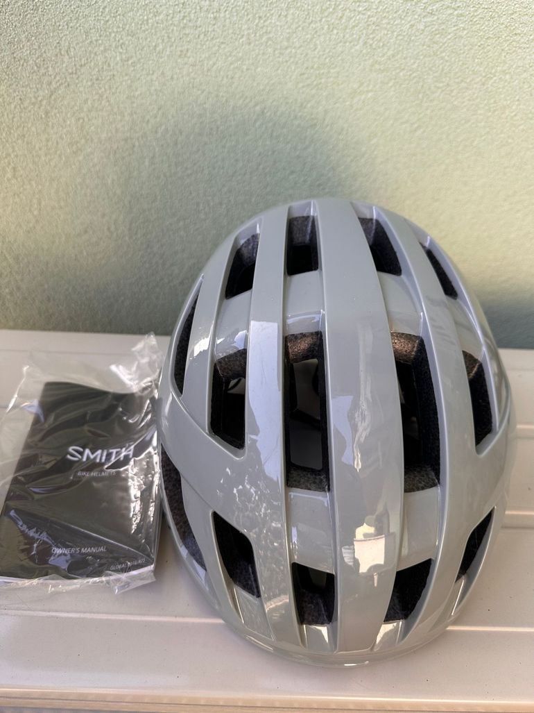 Used smith Mips 2024 bike — image 3 of 8