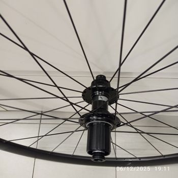 Used Fulcrum 800 2025 bike — image 1 of 5