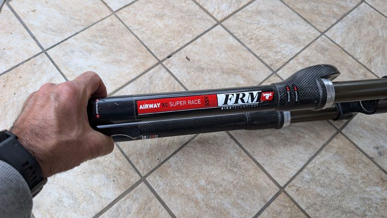 Used Frm Airways Race XC Carbon 2015 bike — image 2 of 6
