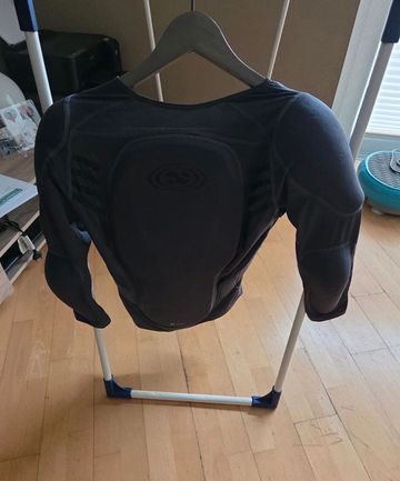 Ixs Protektorjacke 2024 bike usato — immagine 3 di 3