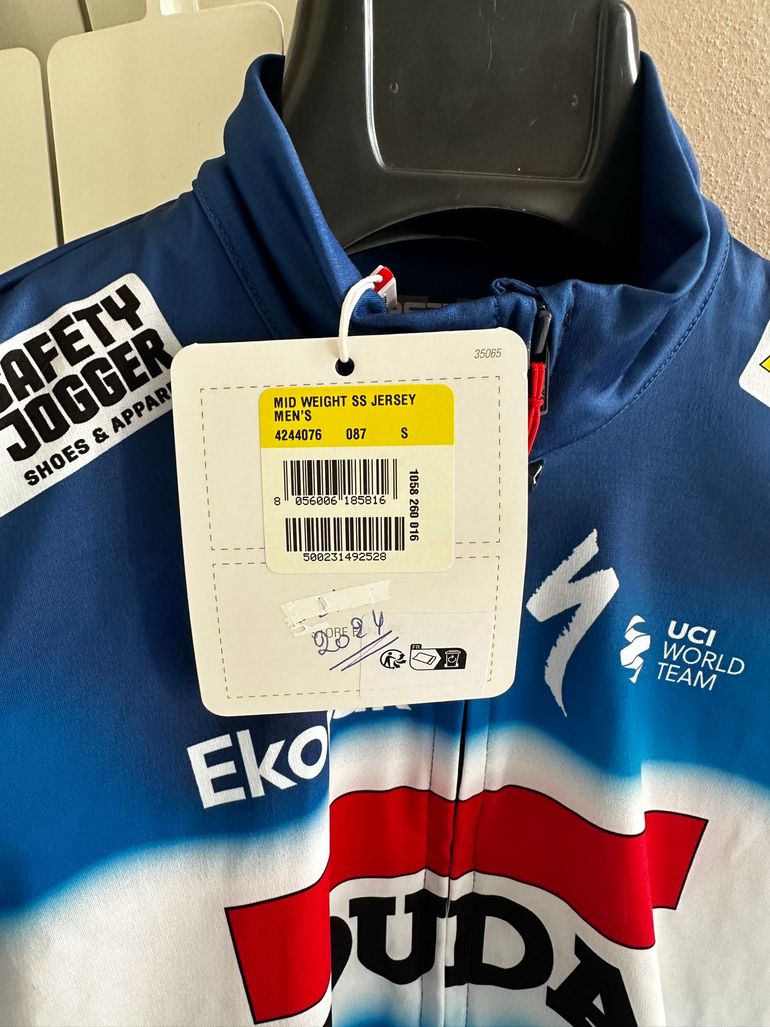 Used Castelli maglia  Soudal quick step S 2024 bike — image 3 of 3
