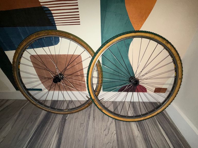 Used FIR Paire de roues 2021 bike — image 1 of 4