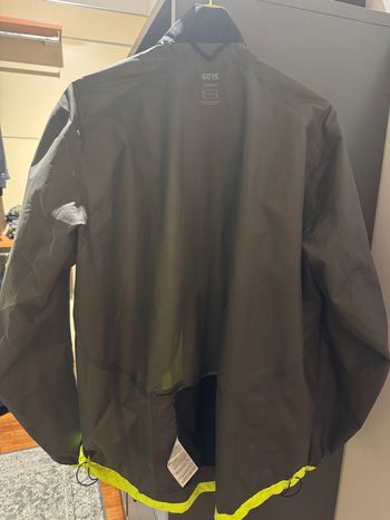 Used Gorewear Giacca Gore-Tex paclite 2025 bike — image 3 of 4