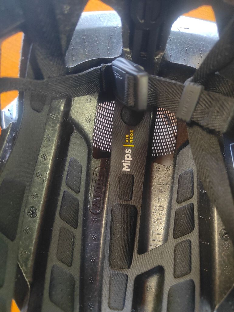 Used ABUS Abus gamechanger2 Mips 2024 bike — image 6 of 8