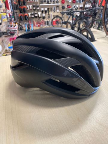 Brugt MET trenta Carbon misura M 2025 Cycling Accessories