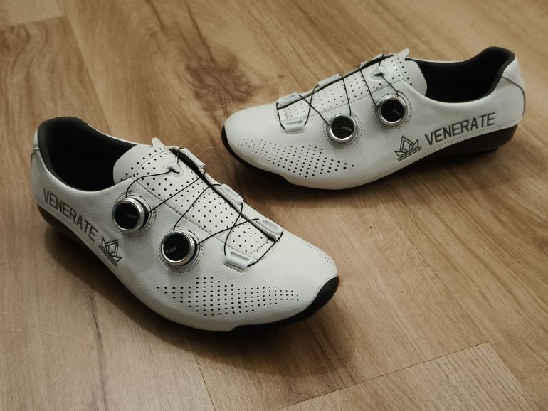 Used Venerate Sapatos de Ciclismo  ROAD 2.0 Termo-moldáveis  "Novos" 2024 bike — image 1 of 8