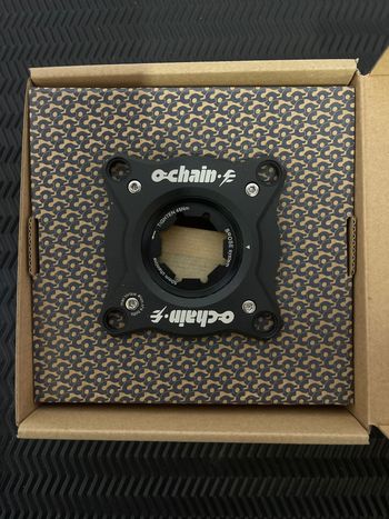 Ochain, E nero 217A-01 bosh