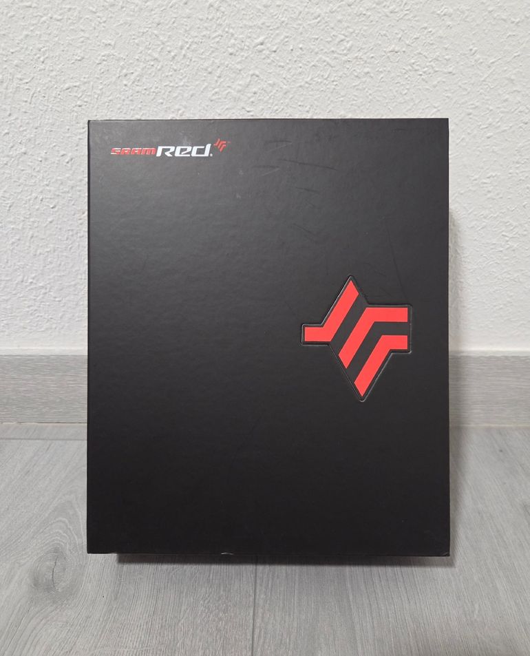Used Sram red axs 2024 bike — image 2 of 7