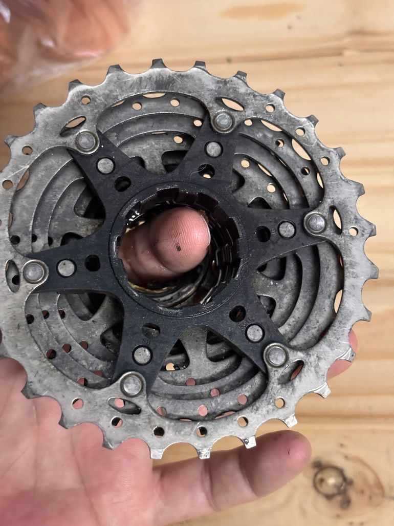 Used Shimano 105 11v 11-28 2020 bike — image 3 of 4