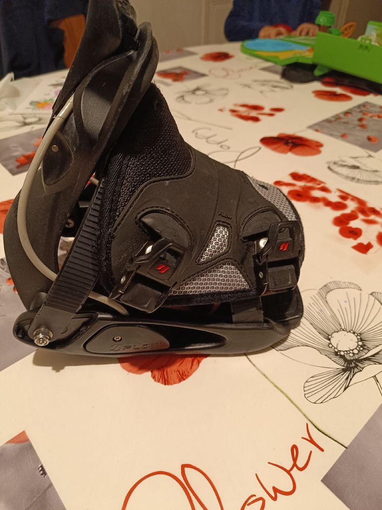 Used Flow fixation de snow marque 2024 bike — image 4 of 4