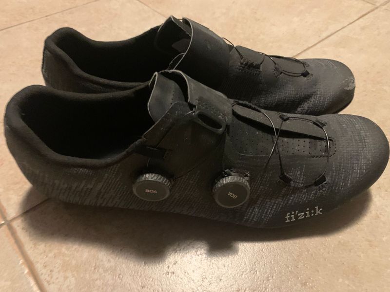 Używany Fizik scarpe carbonio 2025 Cycling Shoes