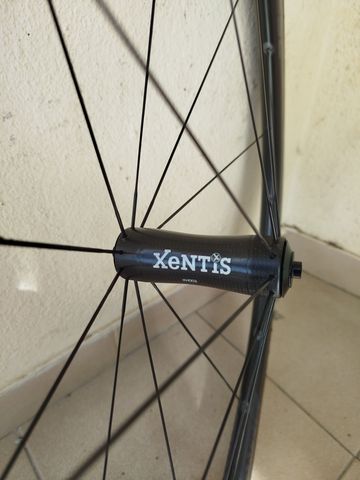 XENTIS Carbon Extraleight Wheelset bike d'occasion — image 2 sur 7