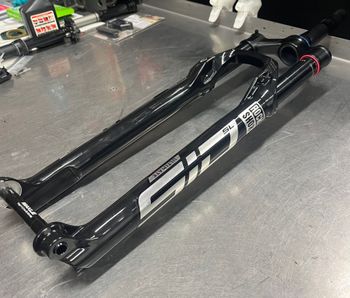 Used Rock Shox Sid ultimate 110mm 2025 bike — image 2 of 4