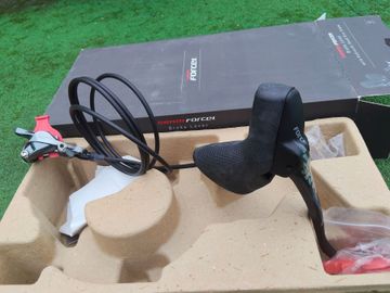 Tweedehands Sram FORCE CX1 HRD 2024 bike — afbeelding 2 van 5