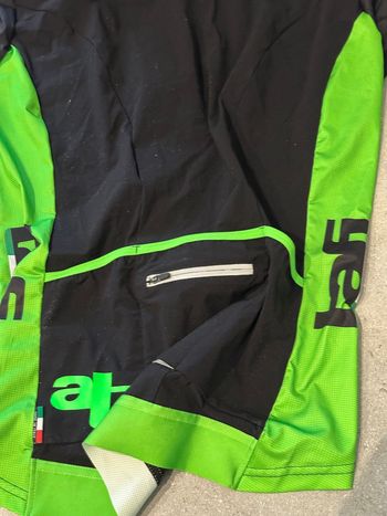 Used Tafi shirt  M 2023 bike — image 4 of 5
