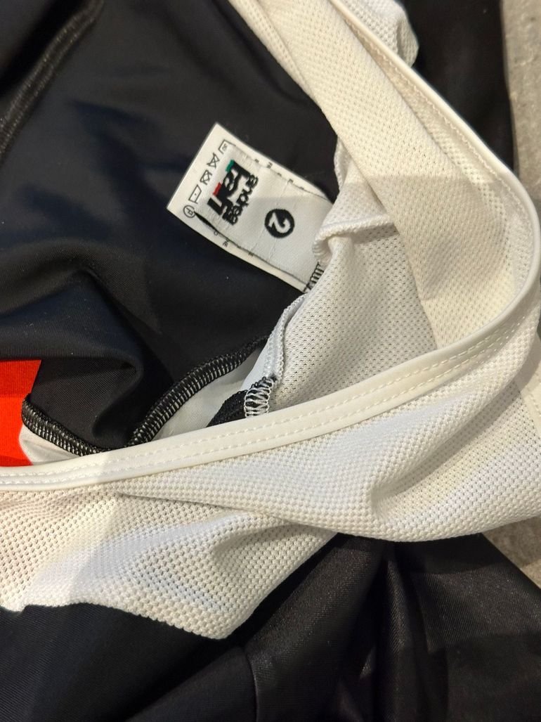 Used Tafi set shirt& bibshort S (2) 2023 bike — image 3 of 5