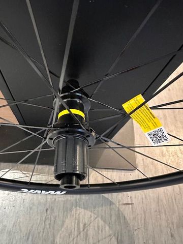 Używany Mavic Ksyrium 30 Disc Wheelset 2024 bike — zdjęcie 6 z 7