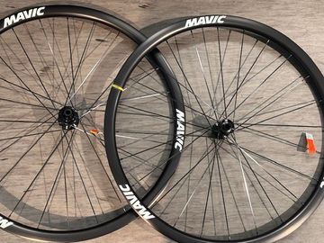 Używany Mavic Ksyrium 30 Disc Wheelset 2024 bike — zdjęcie 2 z 7
