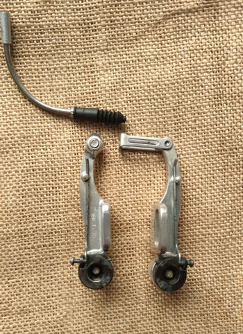 Used Campagnolo Veloce Cantilever Brakes 2017 bike — image 6 of 8