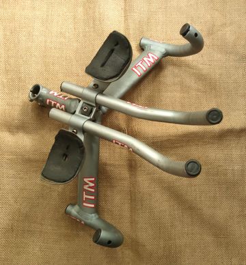 ITM Dual Aero Aerobars TT Chrono Handlebars 36.5cm Cockpit usato