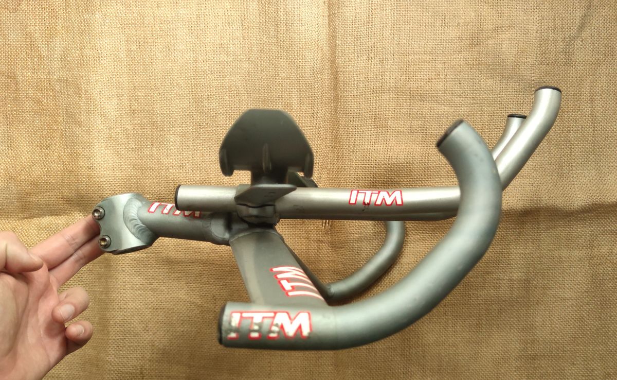ITM Dual Aero Aerobars TT Chrono Handlebars 36.5cm