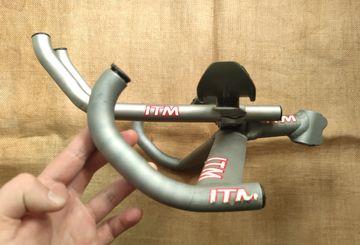 ITM Dual Aero Aerobars TT Chrono Handlebars 36.5cm bike usato — immagine 4 di 9