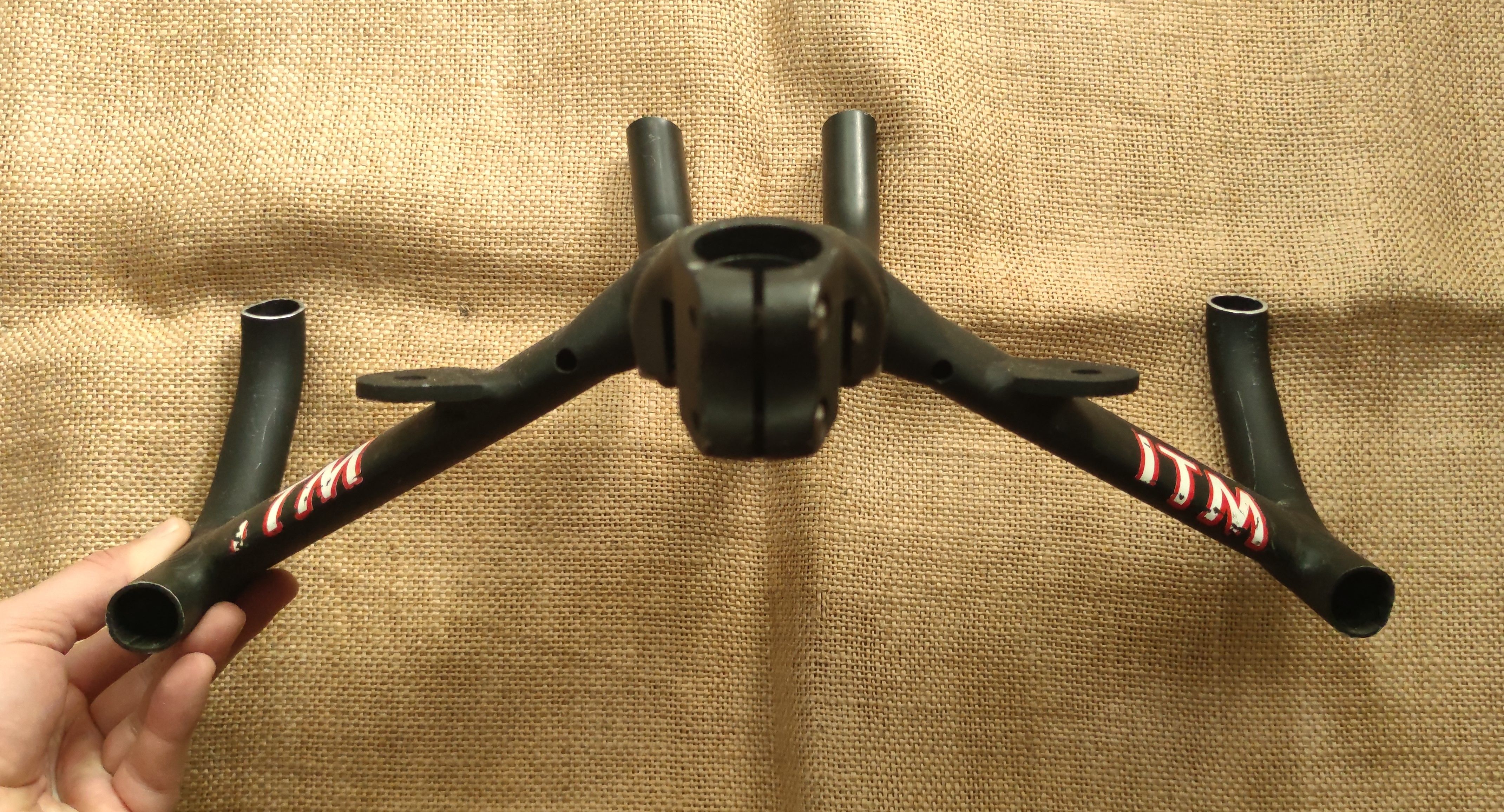 ITM DUAL AERO TTバー ITM Dual Aero Handlebars TT Time Trial Tri handle bars retro