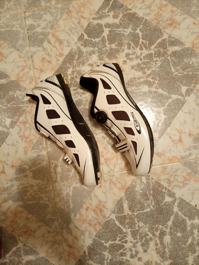 Used Shimano Zapatillas Ges Talla 42 2022 bike — image 3 of 4