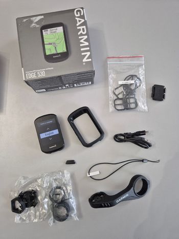 Garmin Edge 530 + cover + sensore di cadenza 2022