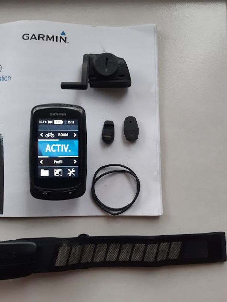 Used Garmin Edge 810 GPS Cycling Computer 2013 bike — image 1 of 4