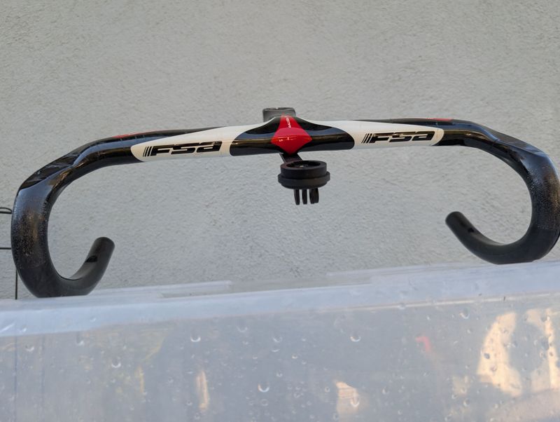 Used Fsa Plasma Integrated Compact Carbon Stem/Handlebar 420mm bar 110mm stem Cockpit
