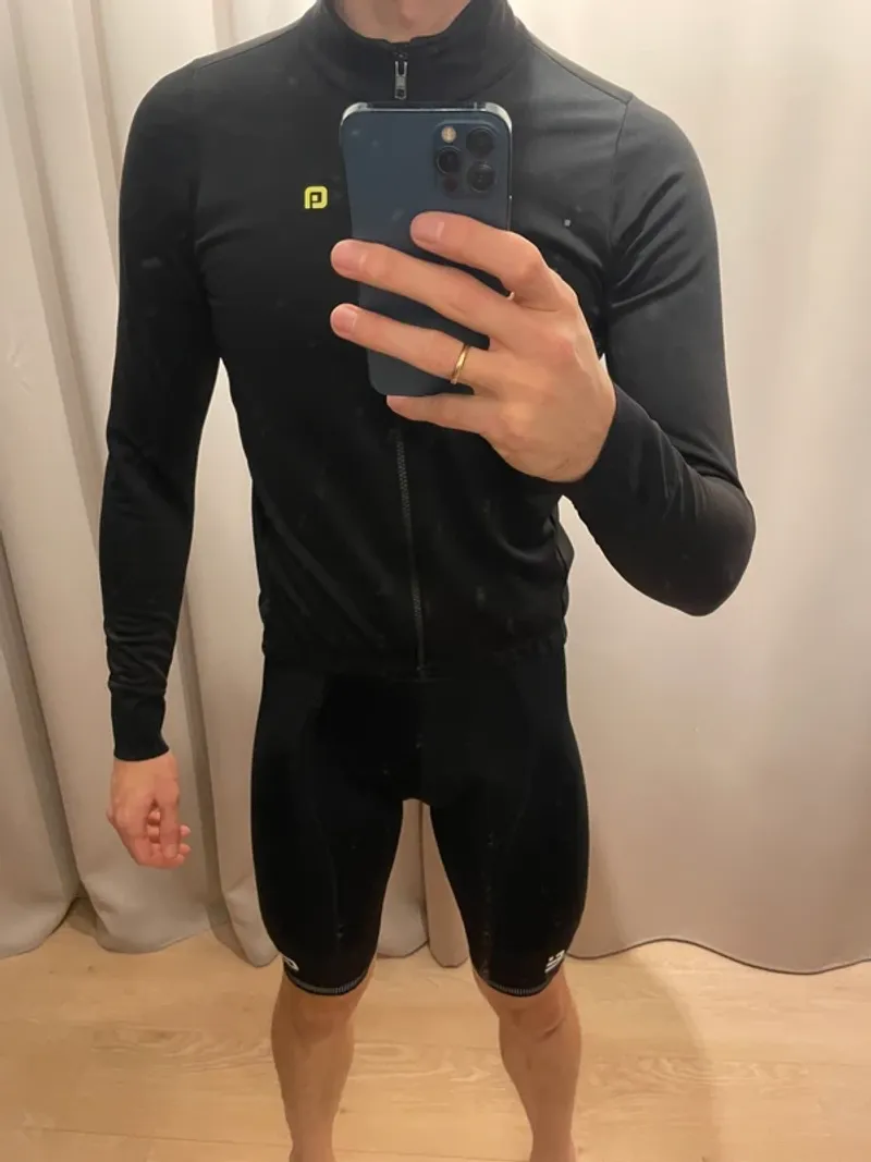 Gebrauchtes Ale cycling Veste Hiver ALE taille M Noir Cycling Clothing