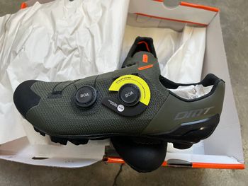 Używany DMT23 MH10 2024 Cycling Shoes