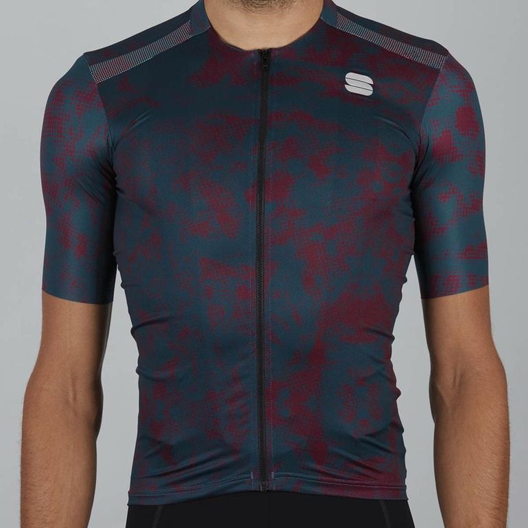 Used Sportful Escape Supergiara Kit Sea Moss bike — image 1 of 4