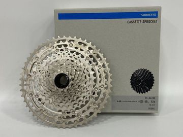 Gebrauchtes Shimano 5x Deore CS-M6100 12-speed 10-51T Drivetrain & Pedals