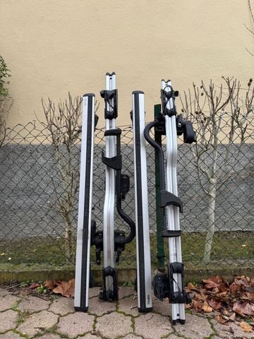 Used Thule – Set of 2 roof bike racks / roof-mounted bicycle carriers (aluminium) 2022 Cycling Accessories