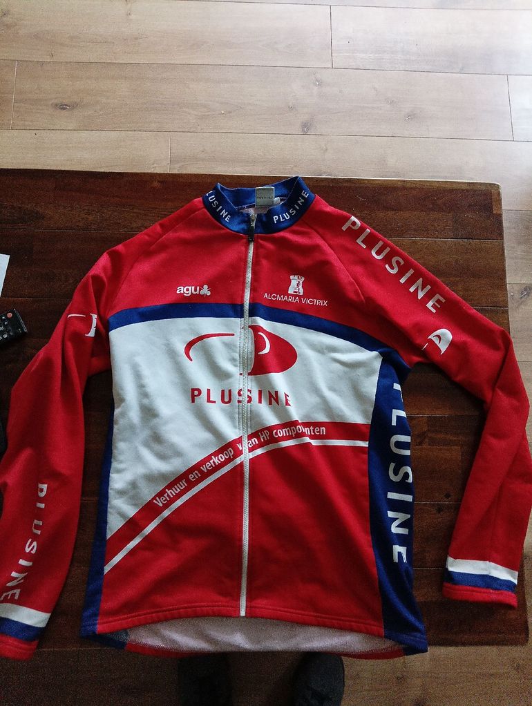 Used Victoria Vintage - AGU Teamtrikot PLUSINE Alcmaira Victrix-Große L 1990 bike — image 1 of 4