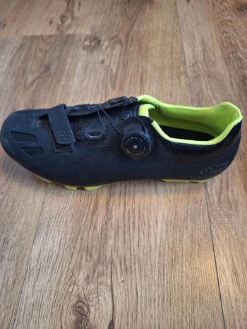 Used FLR F-70 MTB Schoen Zwart/Geel 41 bike — image 3 of 4