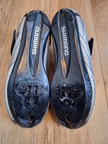 Used Shimano SH-R077 Wielrenschoen maat 42 bike — image 2 of 4