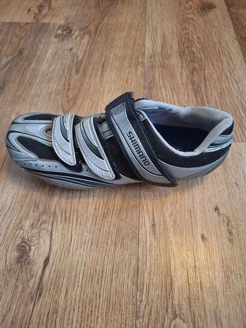 Used Shimano SH-R077 Wielrenschoen maat 42 bike — image 3 of 4