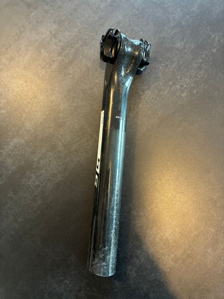 Used GIRS Tige de Selle Carbone bike — image 2 of 10