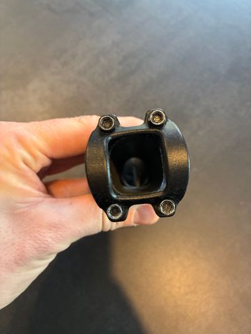 Použité Giant Potence SL Alu 120mm Stem bike — obrázek 5 z 8