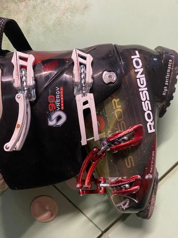 Rossignol, scarponi sci