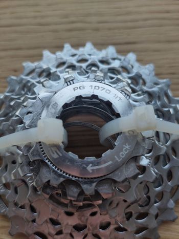 Used Sram PG-1070 bike — image 3 of 3