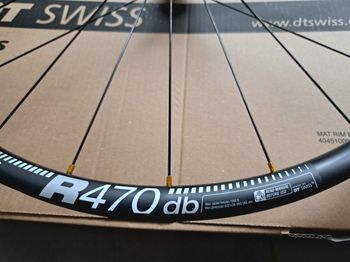 Used Dt Swiss R470 db 2025 bike — image 4 of 4